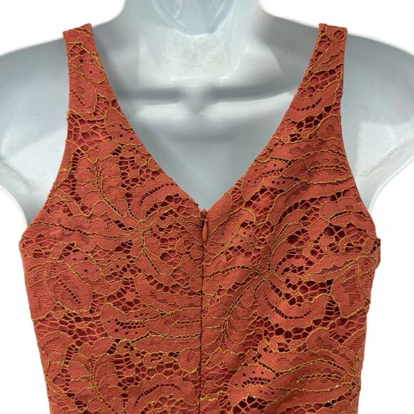 Dress the Population Burnt Orange Gold Lace Tiered V-Neck Midi Dress size S - Picture 13 of 15